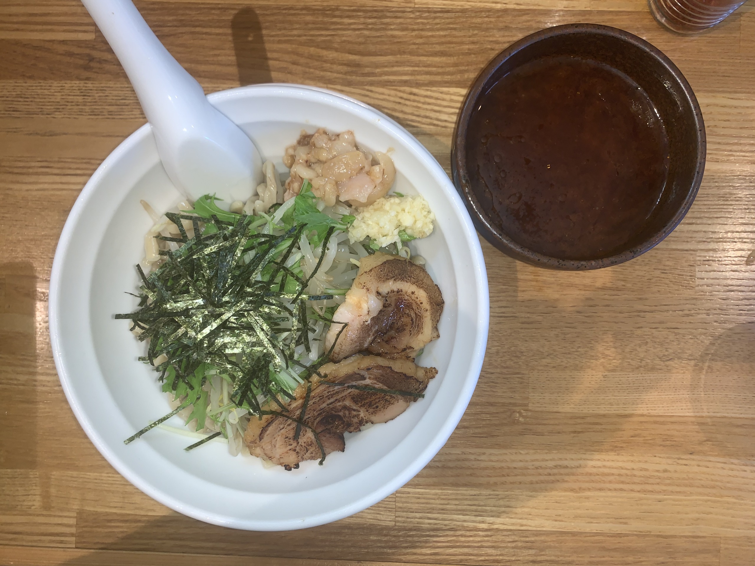 ぬるまやらーめん　2点。 2025年 313杯目】ラーメン二郎 生田駅前店 さっぱり感とゴワゴワ