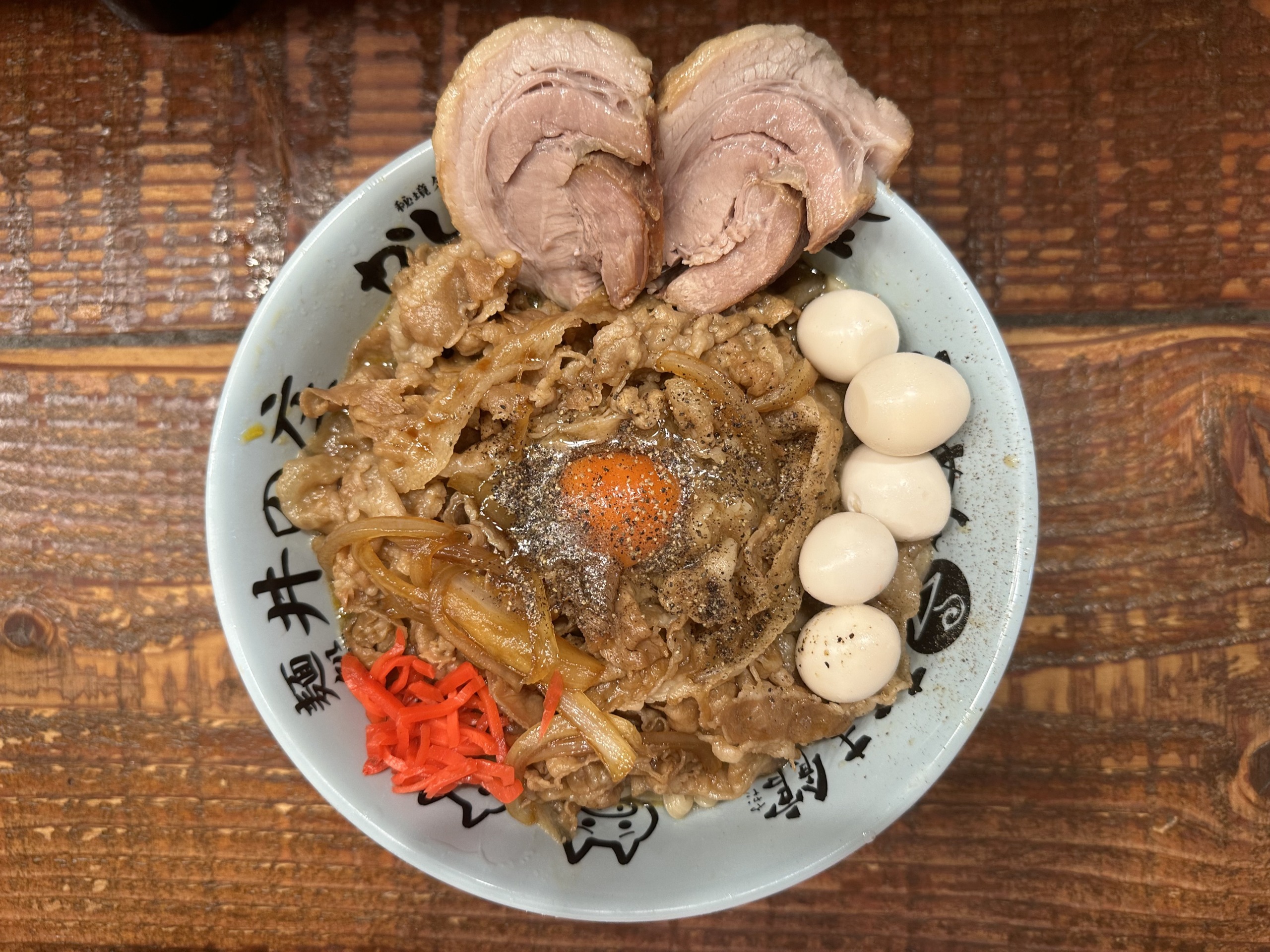 立川マシマシ 立川総本店(豚丼風肉玉丼)@立川 | スガラの今日の一杯
